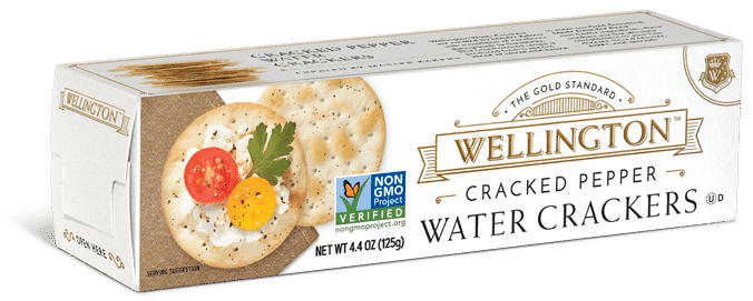 Cracked pepper water crackers