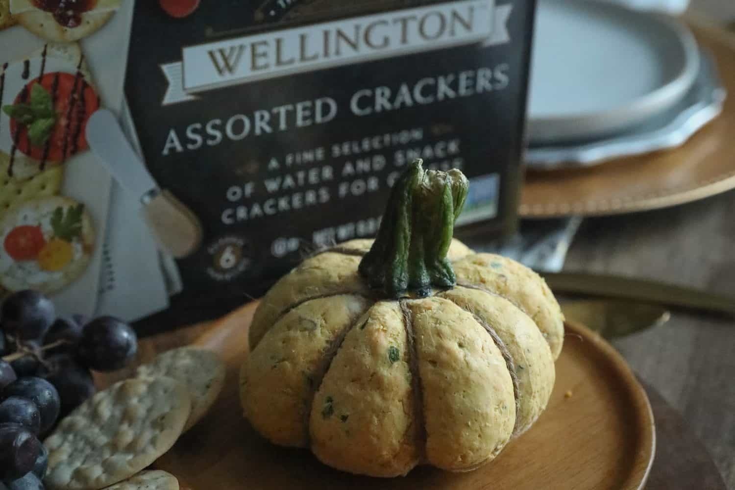 Bacon & Jalapeño Cheddar Cheese Ball | Wellington Crackers