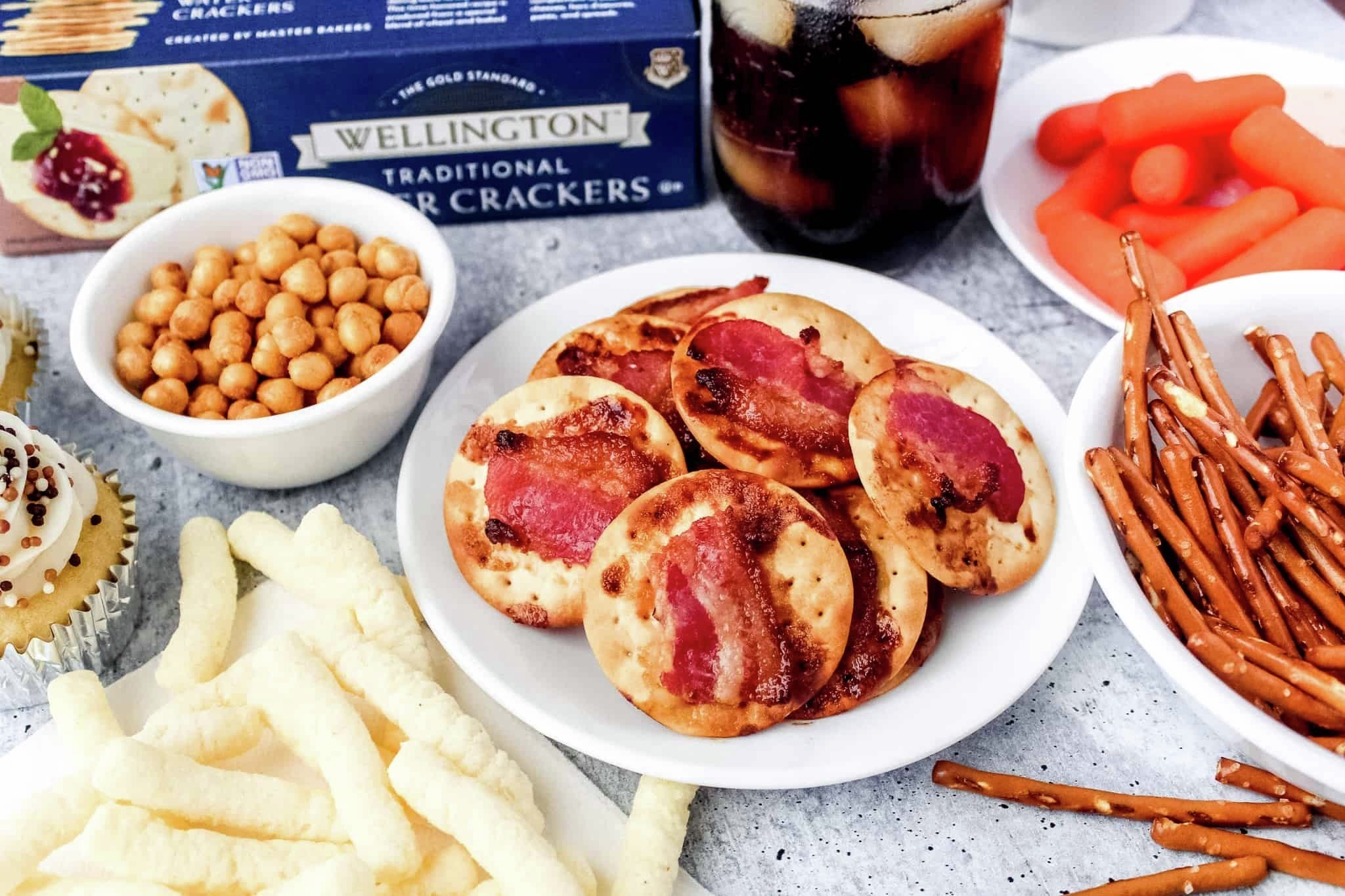 Bacon Crackers